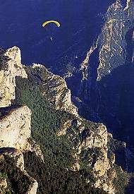Above the spectacular Verdon gorge